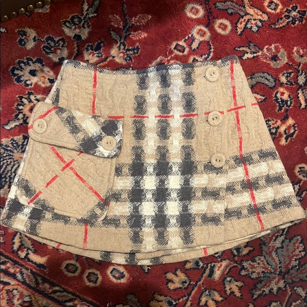 Burberry Beige Plaid Skirt with Button Accent